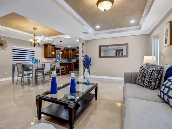 2001 43rd TER SW, NAPLES, FL 34116