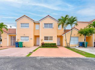 12590 NW 11th Ter, Miami, FL 33182