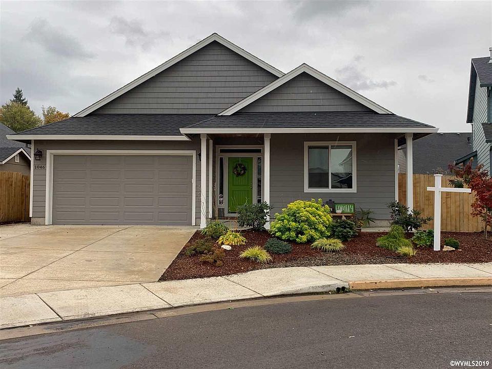 1st image of 1046 Robbins Ct