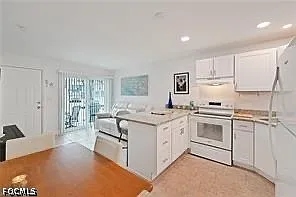 131 Eucalyptus Ct — Photo 3