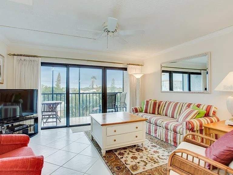 1001 Benjamin Franklin Dr #404 — Photo 5
