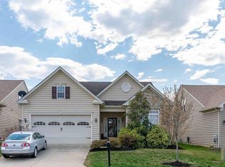 16 Tommys Meadow Dr, Pemberton, NJ 08068