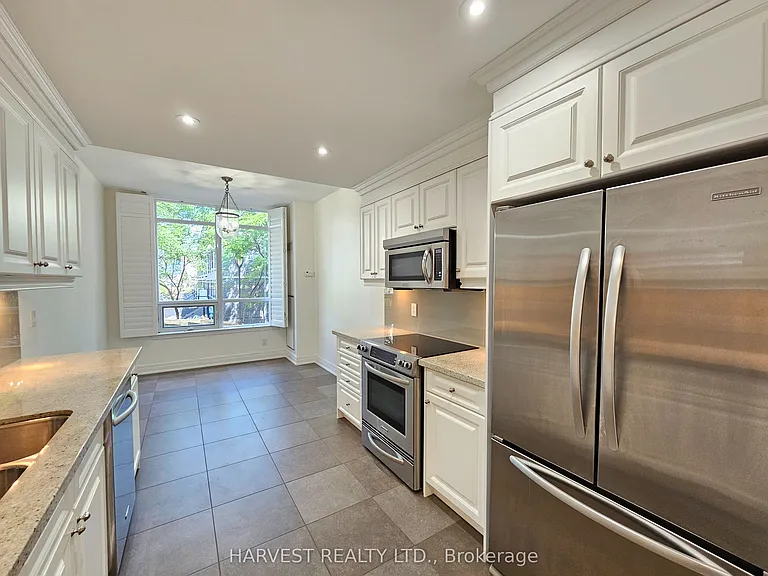 23 Rean Dr #203 — Photo 5