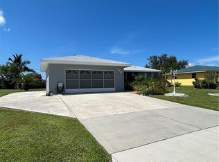 579 Lakemont Ave, Port Charlotte, FL 33952