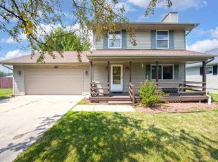 1220 West Blvd, Marine City, MI 48039