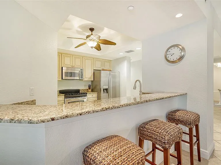 14041 Bellagio Way #316 — Photo 20