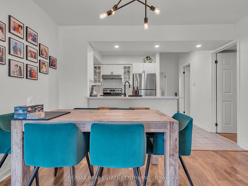 1st image of 51 Petra Way #3