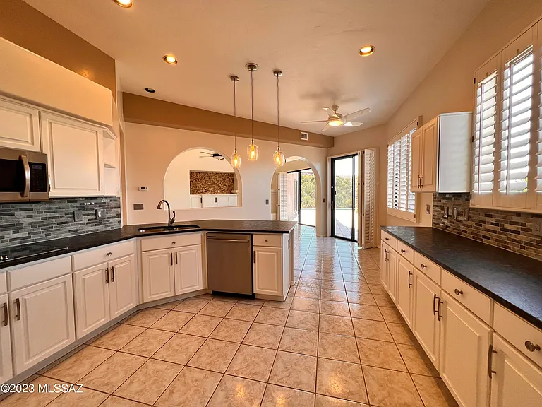 10123 N Alder Spring Dr — Photo 11