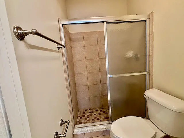 1515 La Fontenay Ct — Photo 16