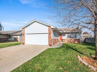 1706 Springfield St, Goddard, KS 67052