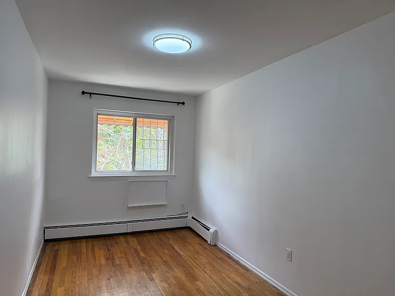 13533 Coolidge Ave #3 — Photo 6