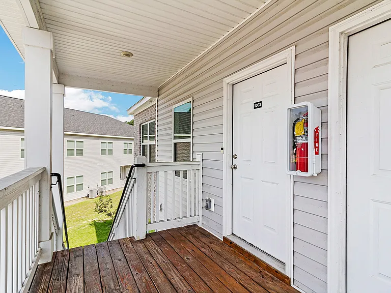 Hickory Grove — Photo 25