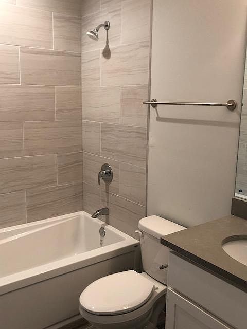 2nd image of 5049 N Damen Ave #1M