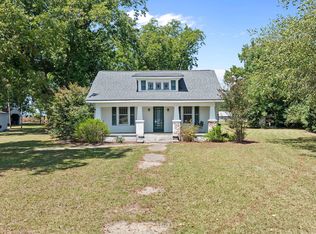2356 Oakdale Rd, La Grange, NC 28551