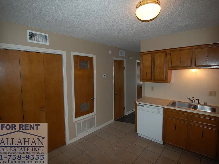 5732 Camp Robinson Rd. — Photo 11