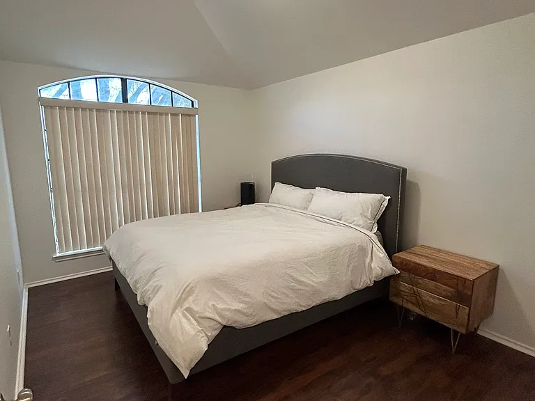 5951 Spring Buck — Photo 13