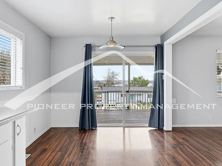701 S Navajo St — Photo 8