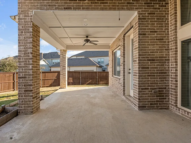 2812 Orchid St — Photo 61