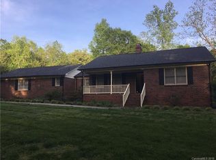 916 Mariposa Rd, Stanley, NC 28164