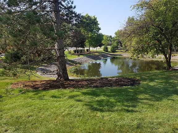 5th image of 7005 Muirfield Dr