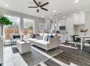 2116 Shea Rd #201, Dallas, TX 75235