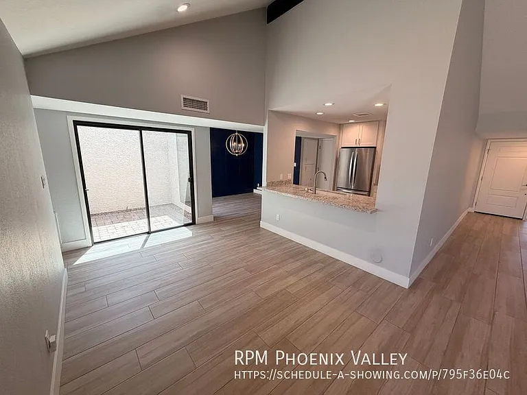 7826 E San Miguel Ave — Photo 8