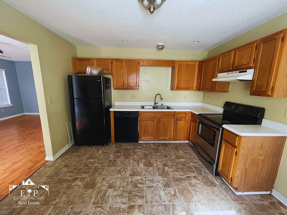 1st image of 2520 Realm St