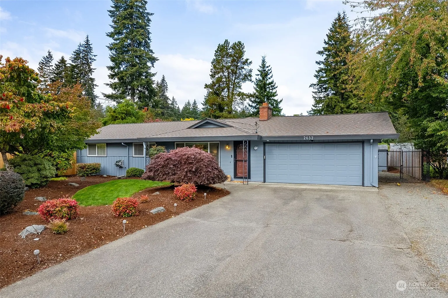 2632 Cedar Lane SE photo 1