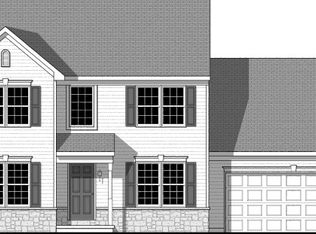 40 Union Crest Dr, Annville, PA 17003