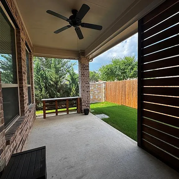 6829 Westbury Dr — Photo 30
