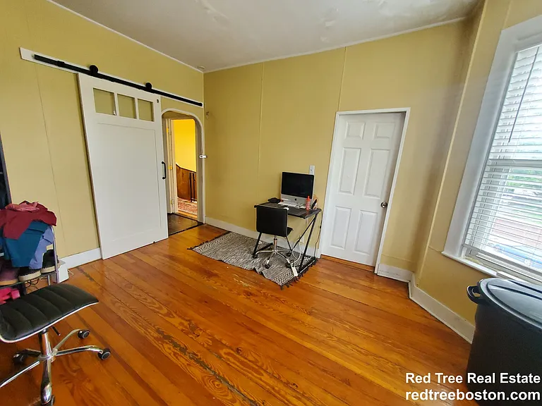 846 Huntington Ave #1 — Photo 5