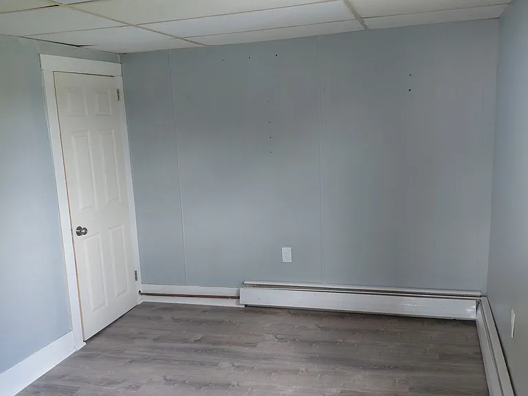 60 Pond St — Photo 3