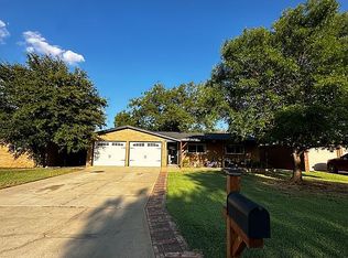 203 SW 16th St, Seminole, TX 79360