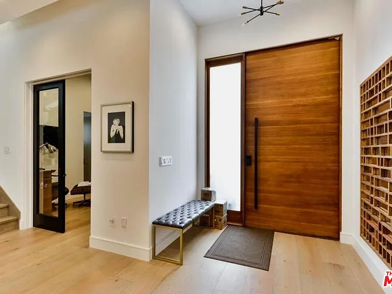 13020 Greenleaf St — Photo 3