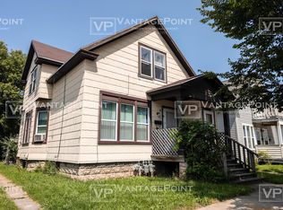 518 12th Ave, Green Bay, WI 54303