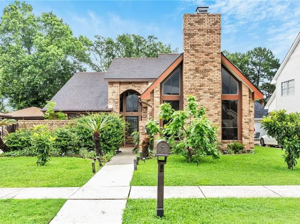 24 Olympic Ct, New Orleans, LA 70131