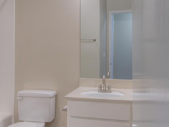 3rd image of 416 101st Ave SE #203