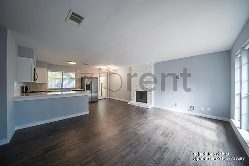 5400 Lishill Cv #A Photo 1