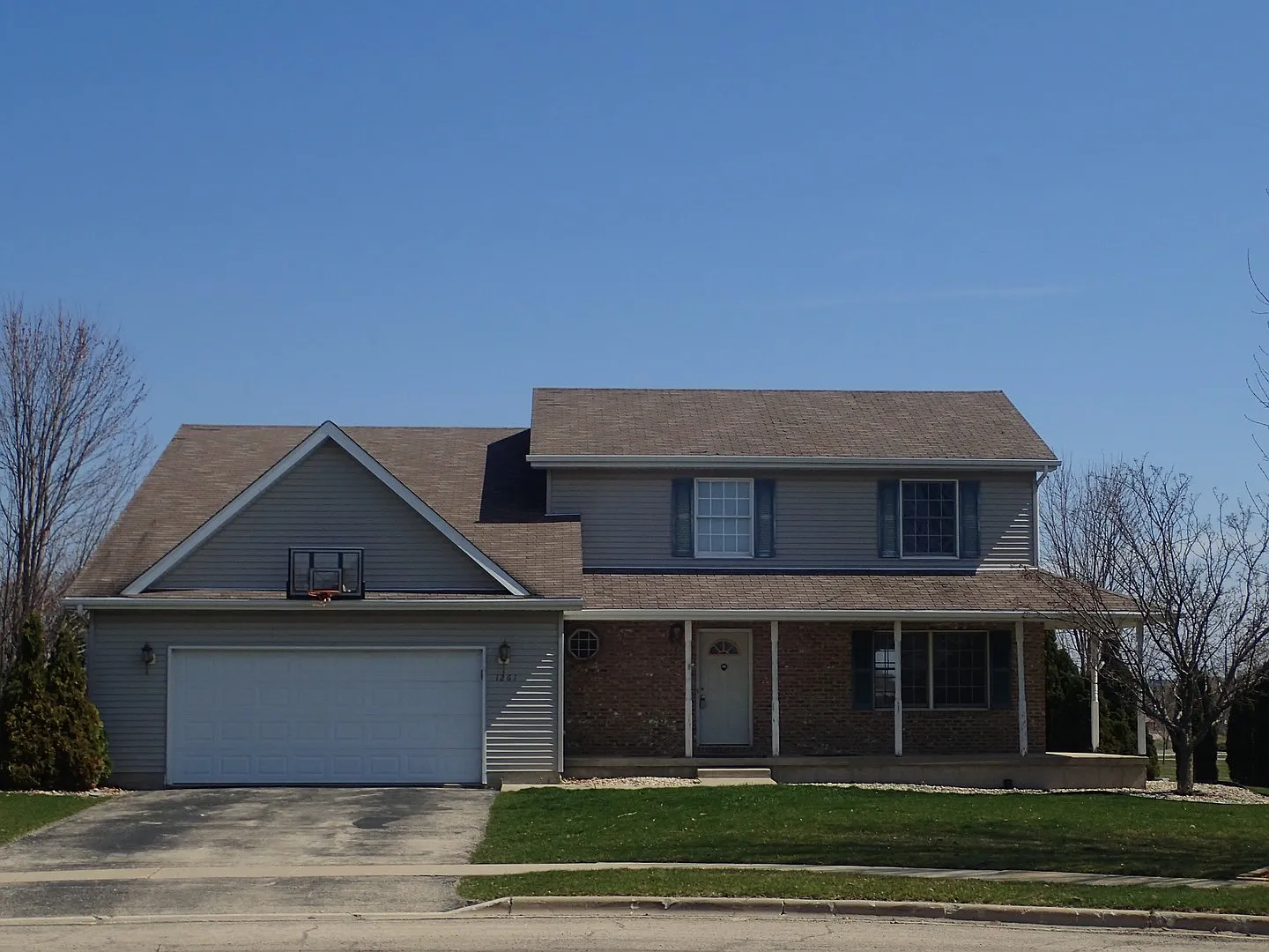 1261 Mason St photo 1