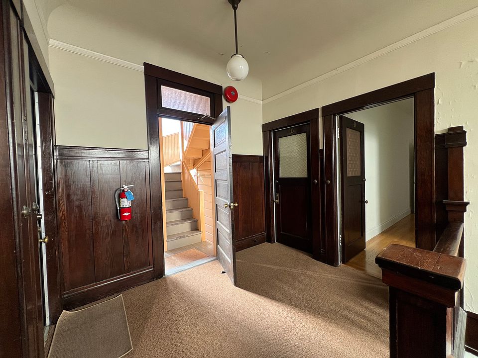 1st image of 1641 Washington St #9
