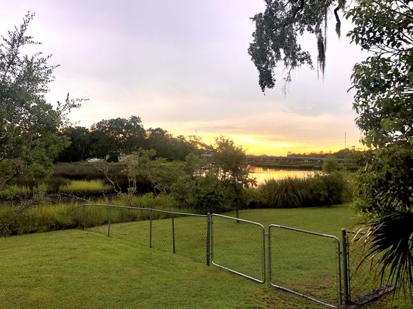 7900 Concord Blvd W #A