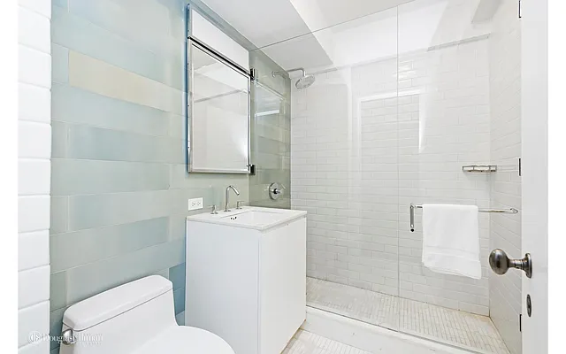 Rented by Douglas Elliman | media 6