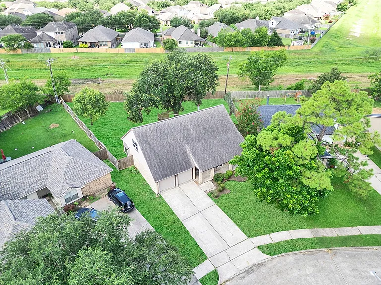 423 Forest Hills Dr — Photo 4