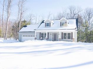 55 Jacqueline Dr, New Ipswich, NH 03071