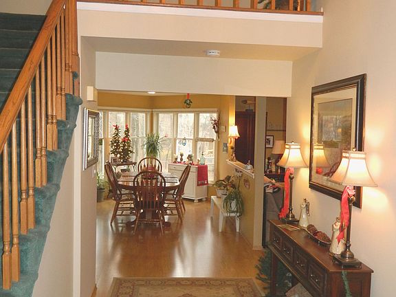 Foyer into Kitchen