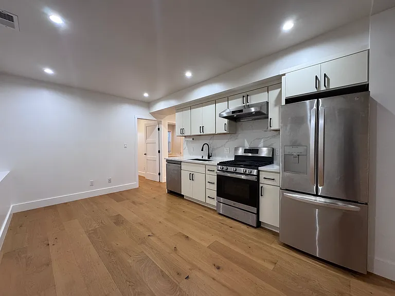 336A Lakeview Ave #A — Photo 4