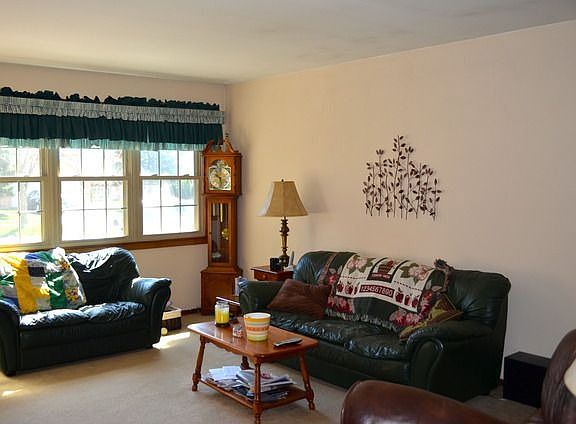 3rd image of 13736 W Ironwood Cir