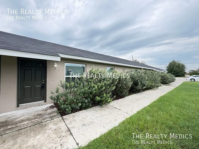 8106 Juniper Rd #3 — Photo 2