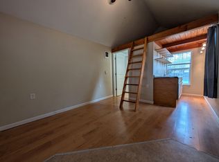 159 E 24th Pl, Eugene, OR 97405