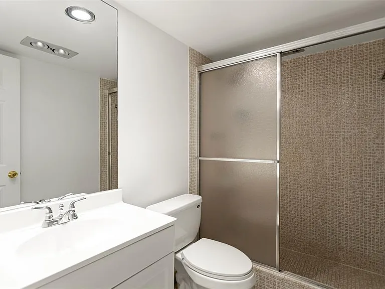 3100 NE 48th Ct #413 — Photo 19